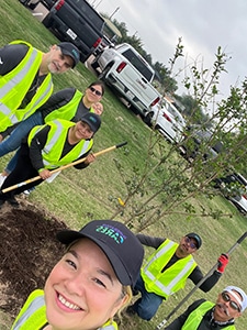 Earth-Day-Tree-Planting-7_w